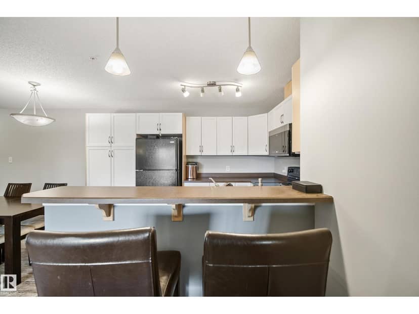 #340 2436 Guardian Rd NW, Edmonton, photo 7