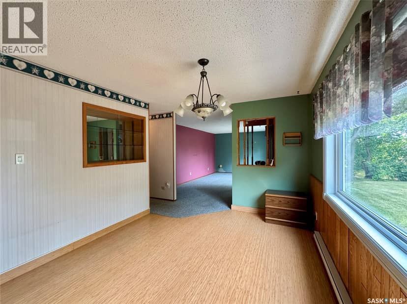 100 Henderson STREET — photo 21 of 40