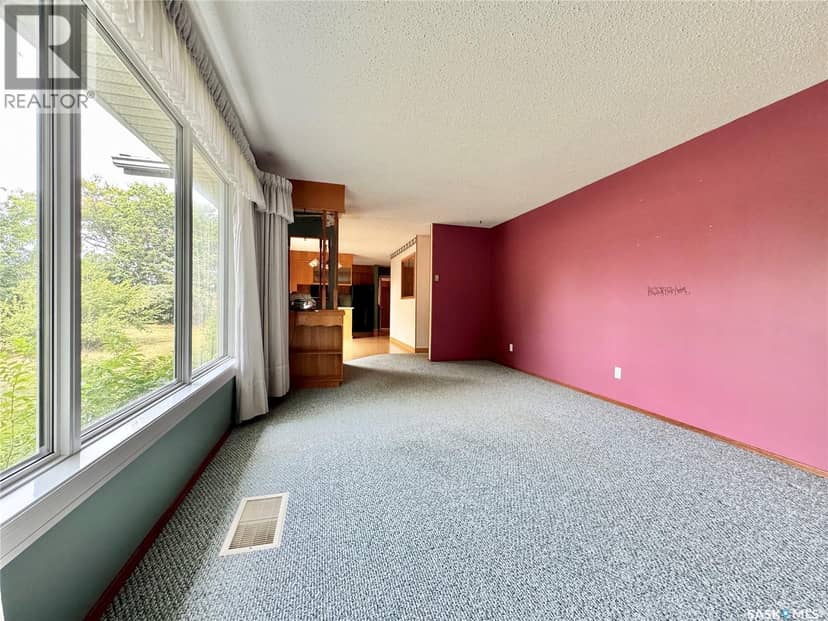 100 Henderson STREET — photo 26 of 40