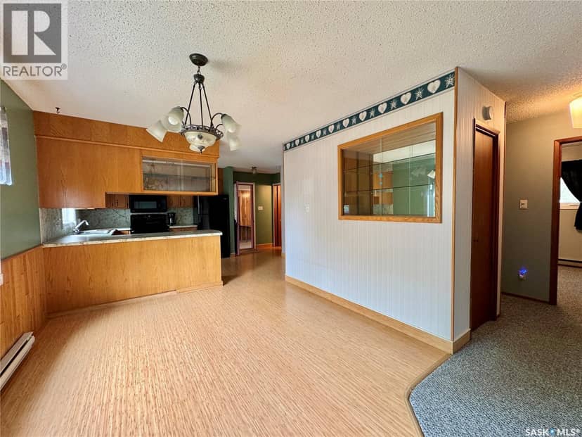 100 Henderson STREET — photo 23 of 40