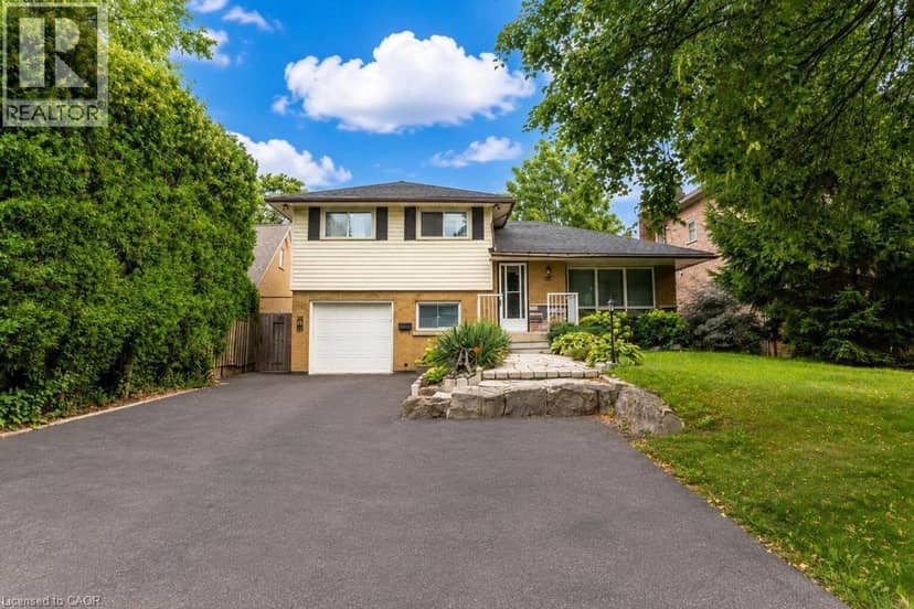 120 STONE CHURCH Road W, Hamilton, photo 2