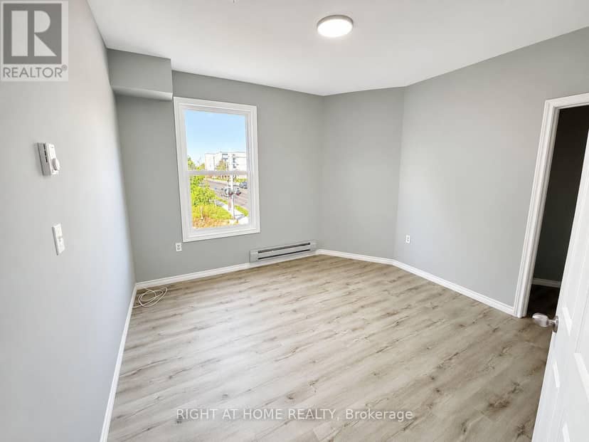 697 Hale Street — photo 23 of 37