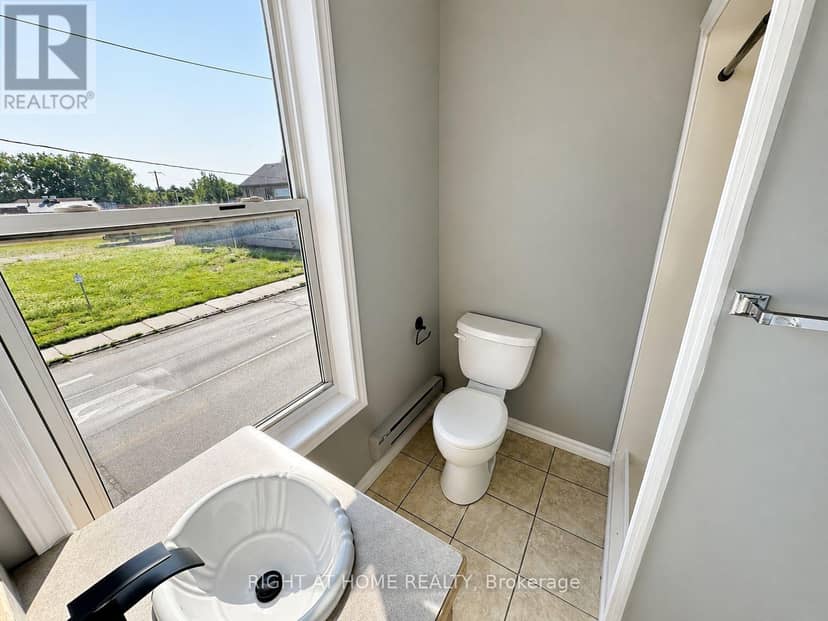 697 Hale Street — photo 26 of 37