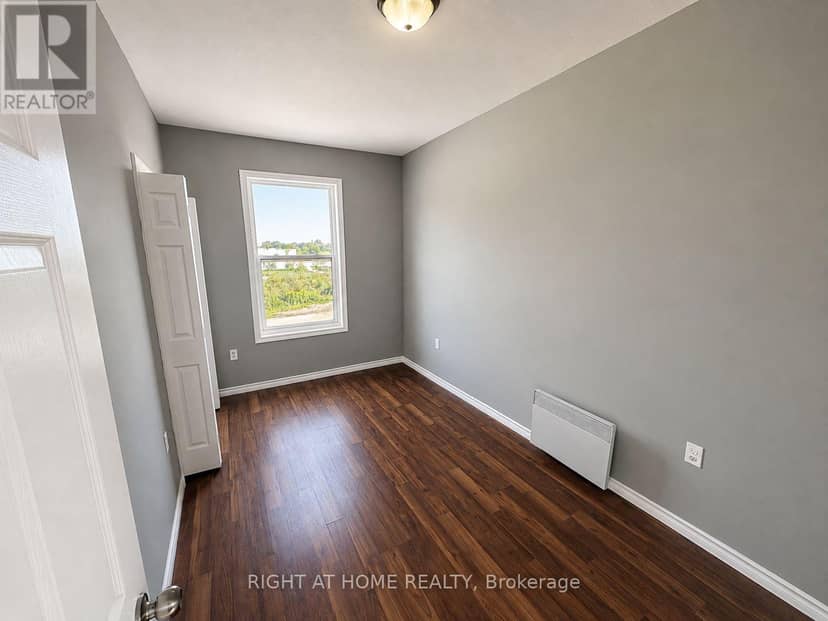 697 Hale Street — photo 29 of 37