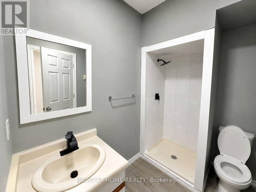 697 Hale Street — photo 33 of 37