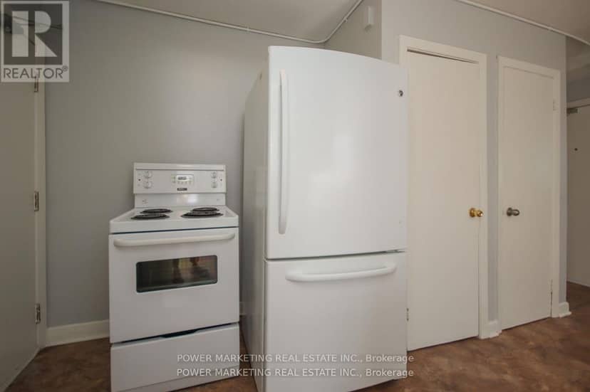 644-656 De L'eglise Street — photo 13 of 40