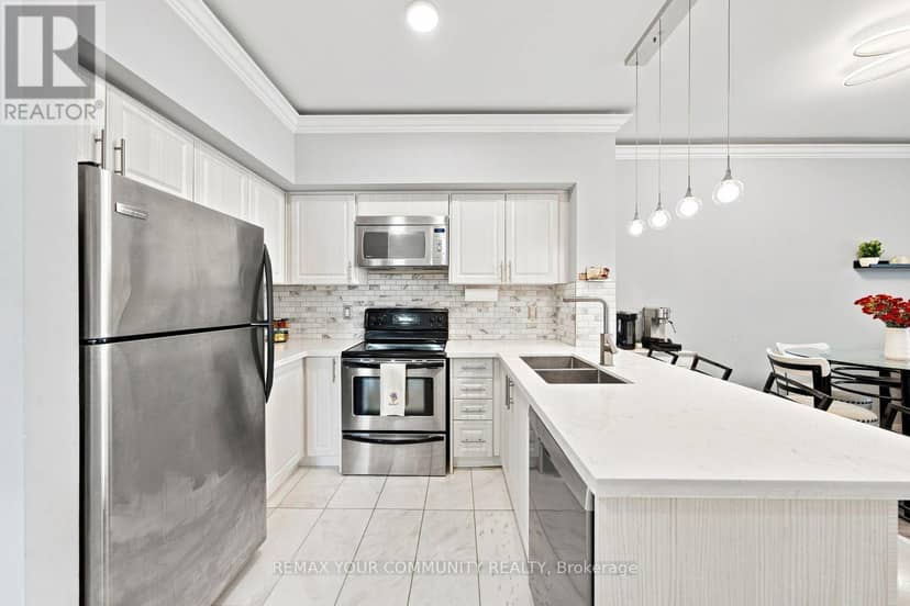 210 - 9973 Keele Street — photo 11 of 40