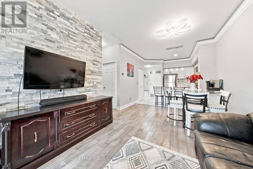 210 - 9973 Keele Street — photo 23 of 40