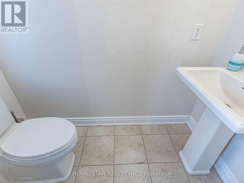 26 Marvin Avenue — photo 24 of 40