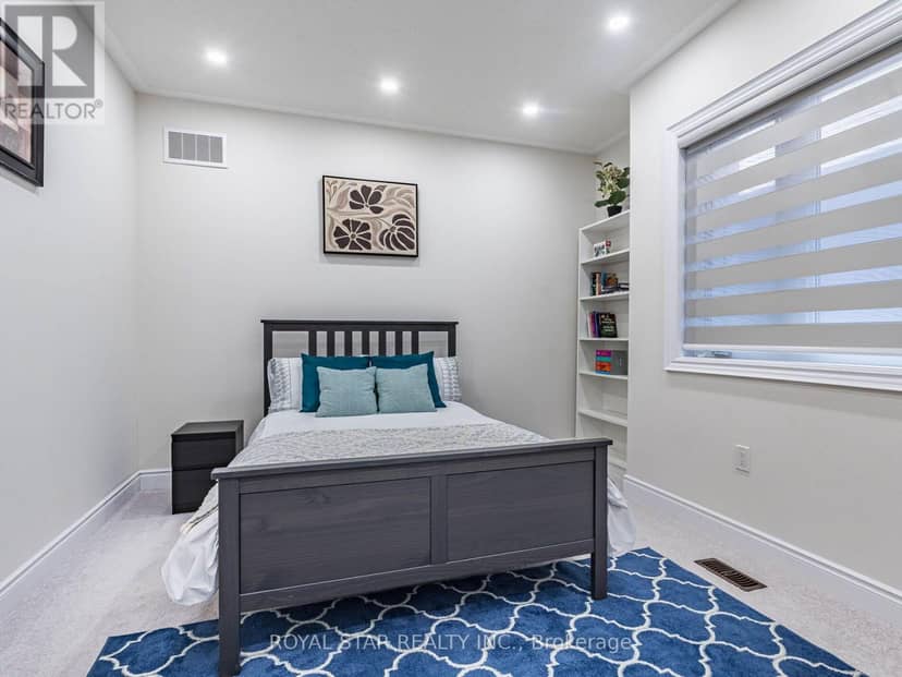 26 Marvin Avenue — photo 34 of 40
