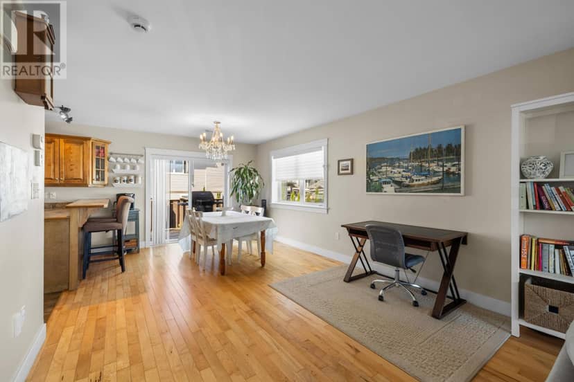 263 King Street — photo 9 of 40