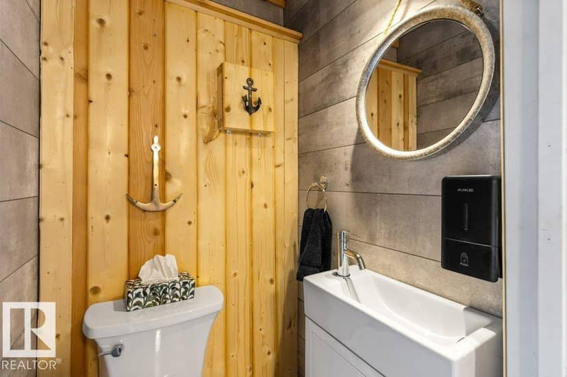 1651 Lakeview Ln — photo 26 of 40