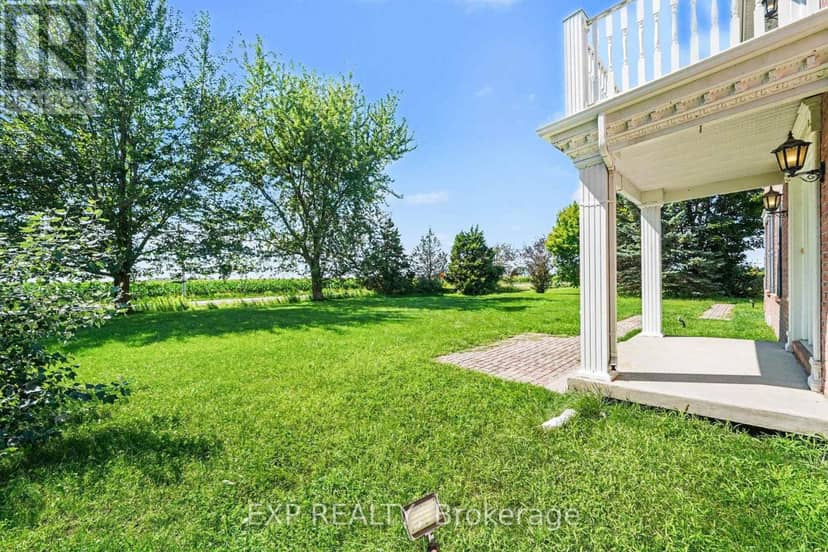 1007 St Pierre Road — photo 3 of 40