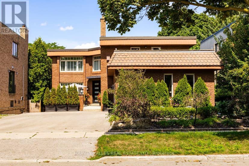 92 Prue Avenue, Toronto, photo 2