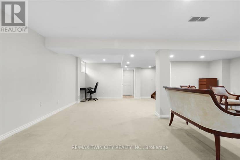 3 Apple Ridge Drive — photo 37 of 40