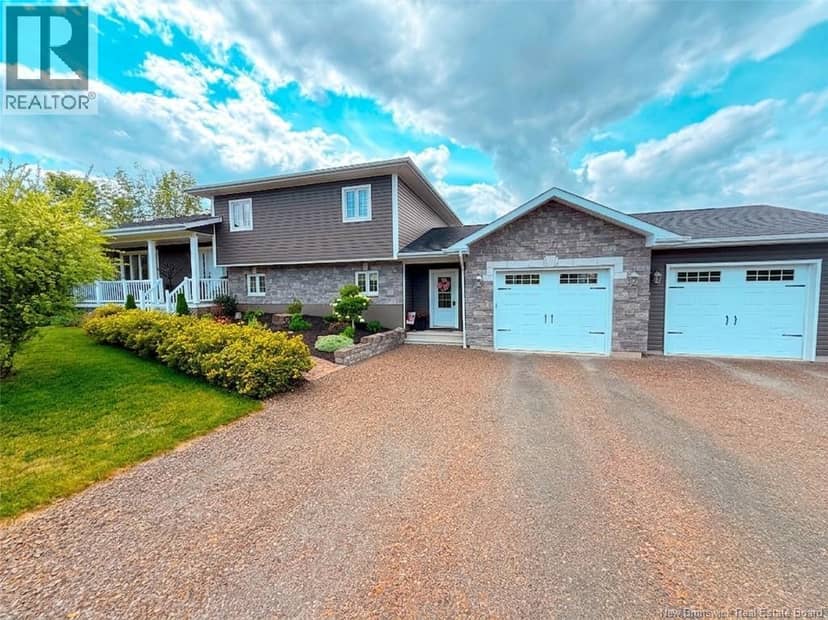 63 Birchwood Drive, Grafton, photo 2