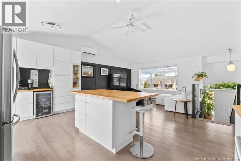 59 Nicolas Street — photo 10 of 39