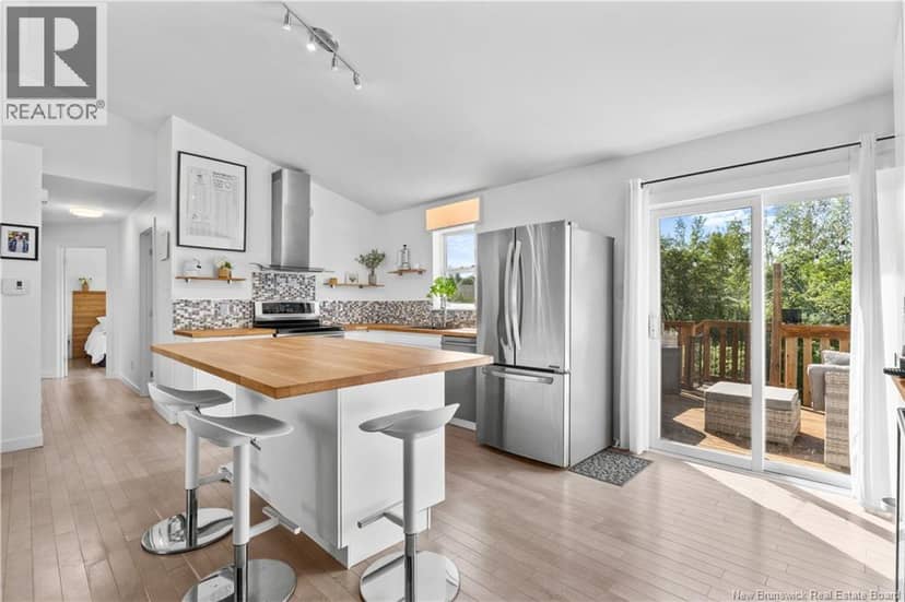59 Nicolas Street — photo 8 of 39