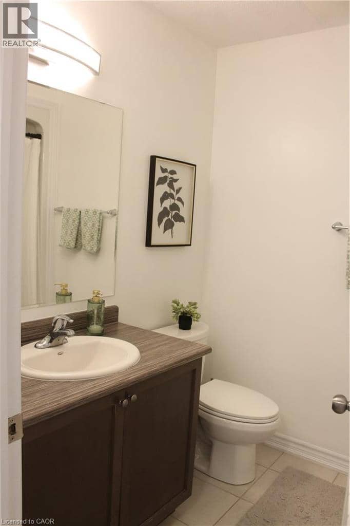 12 POPLAR Drive Unit# 21 — photo 14 of 27