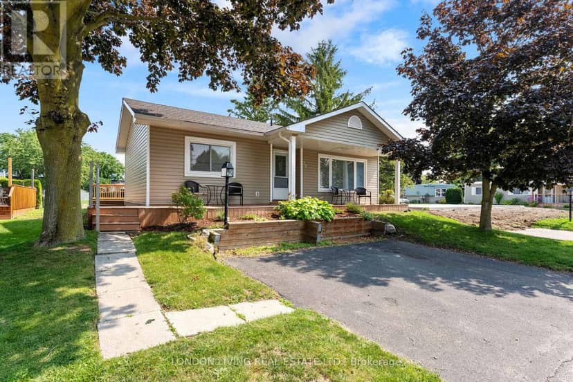 23 Pebble Beach Parkway, South Huron