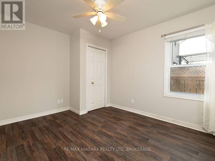 406 Dieppe Street — photo 12 of 35