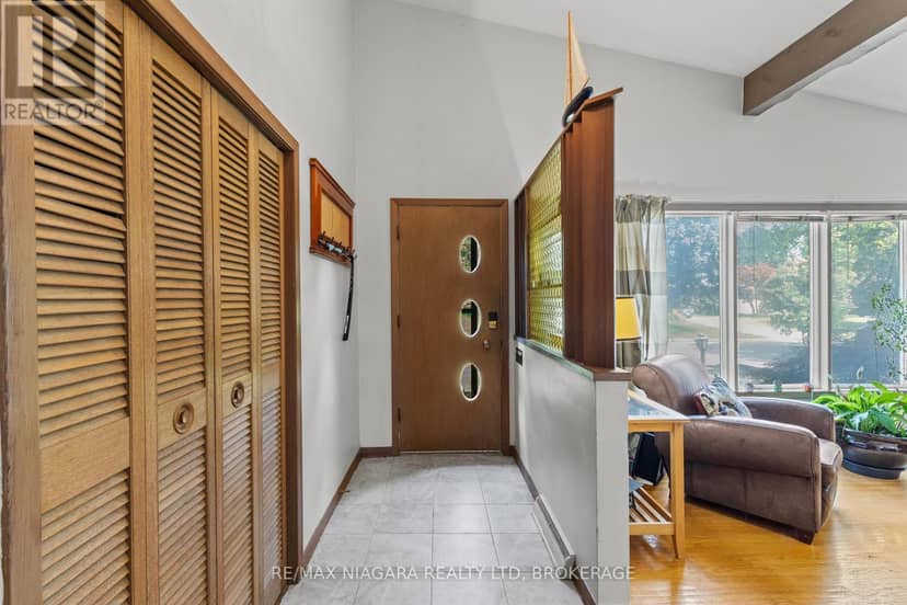 8 Cullen Drive — photo 5 of 40