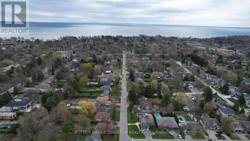 394 Maplehurst Avenue — photo 5 of 18