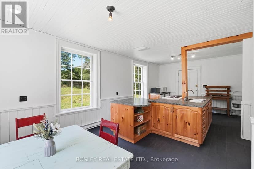 11 Buttermilk Lane — photo 16 of 40