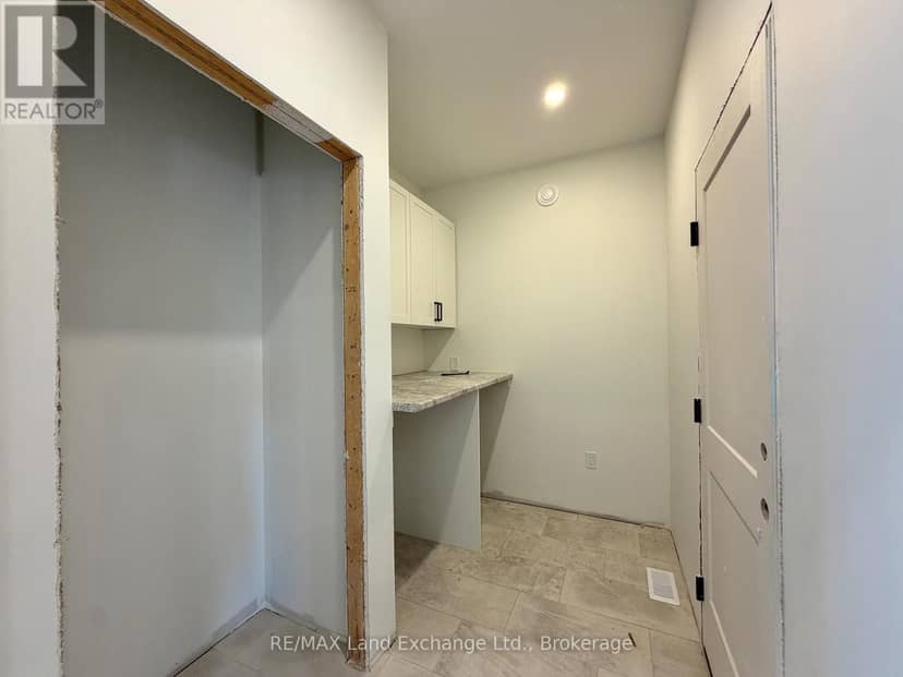 288 Ridge Street — photo 7 of 24