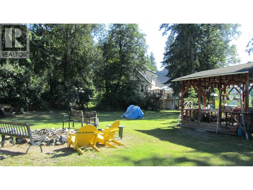 2729 EAGLE CREEK ROAD, Canim Lake, photo 5