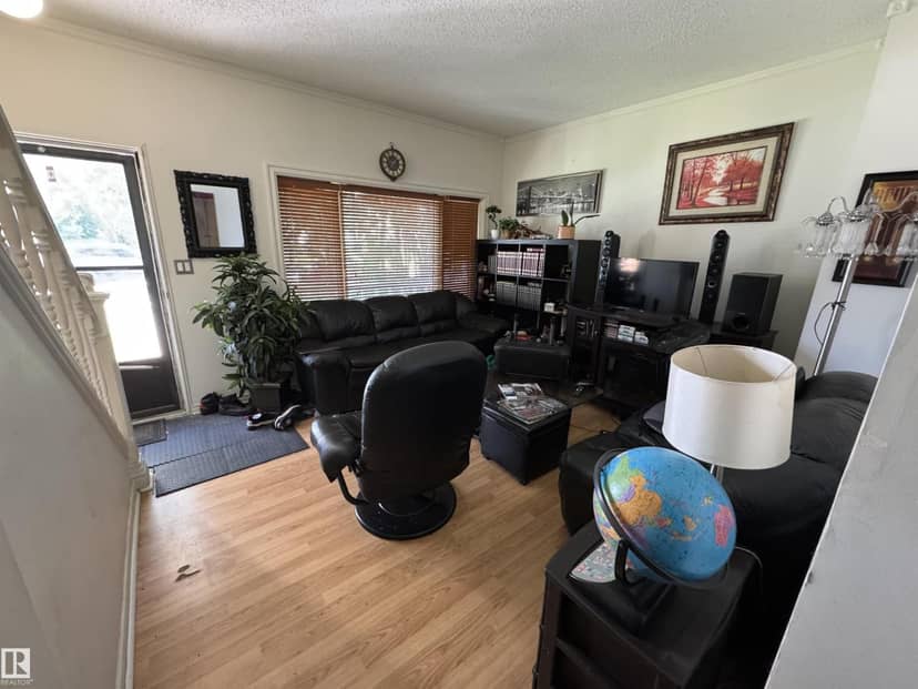 11147 97 ST NW, Edmonton, photo 8