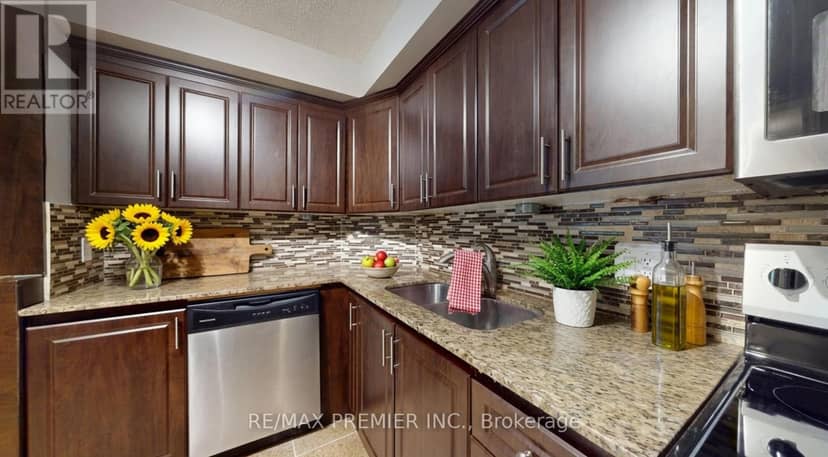 51 - 1250 Mississauga Valley Boulevard — photo 5 of 20