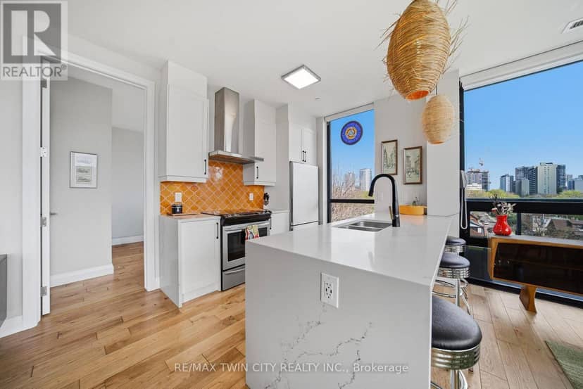 503 - 101 Locke Street S — photo 14 of 36