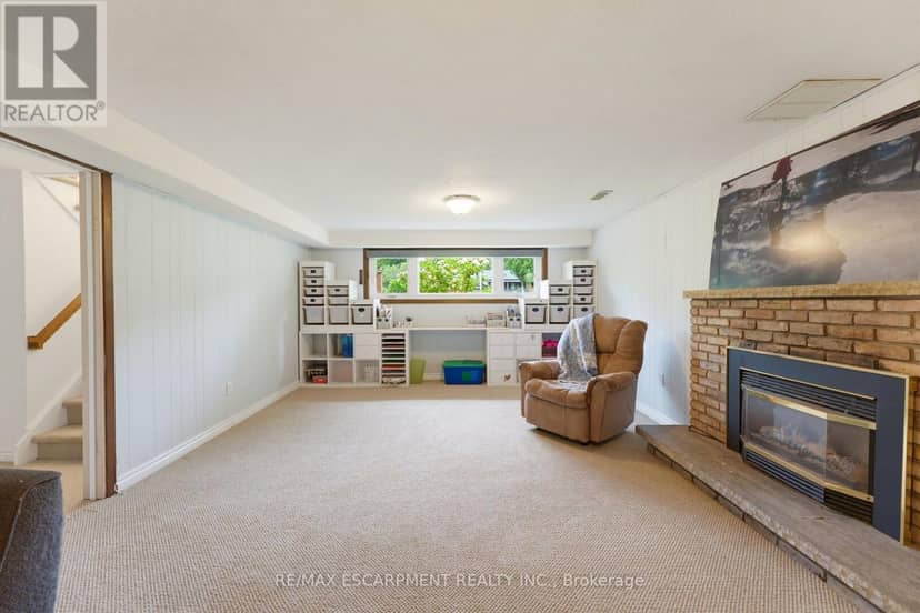 200 Lynden Road — photo 18 of 35