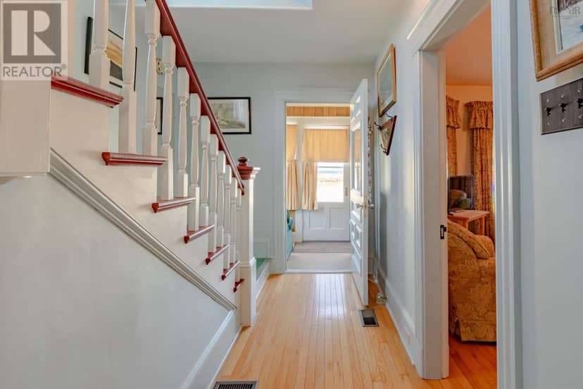 9086 Highway 1 — photo 29 of 40