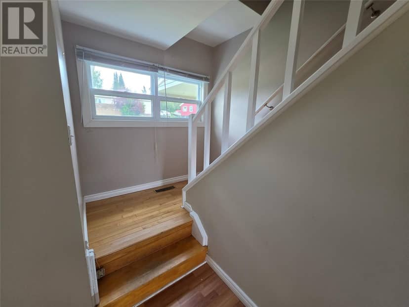 22 Carson Street — photo 11 of 18