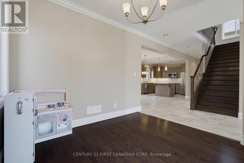 3429 Singleton Avenue — photo 11 of 40