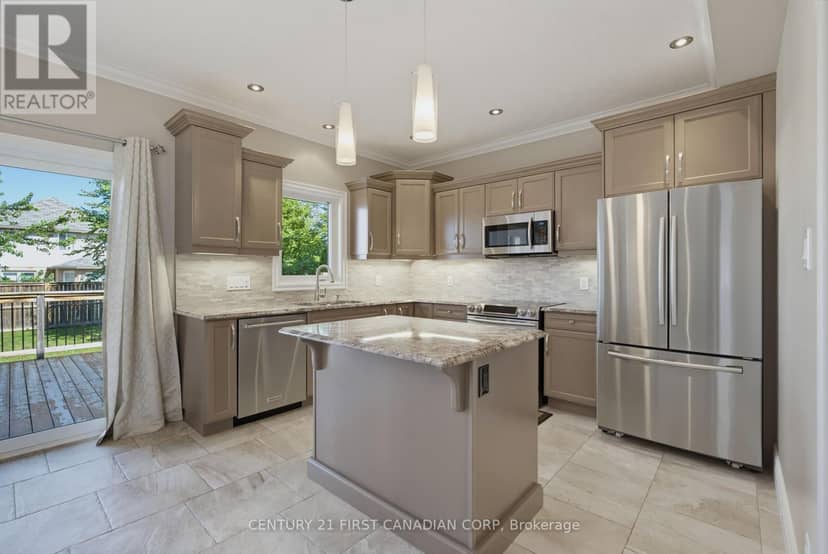 3429 Singleton Avenue — photo 14 of 40