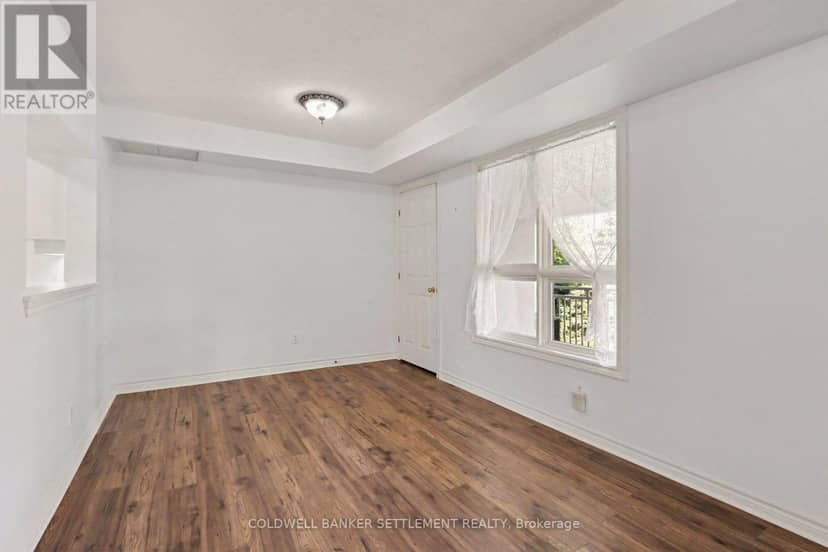 301 - 103 North Street — photo 16 of 39