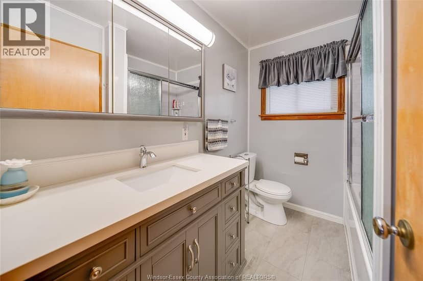 669 Talbot Road — photo 11 of 40