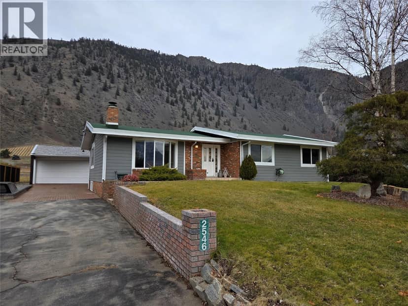 2546 Upper Bench Road, Keremeos