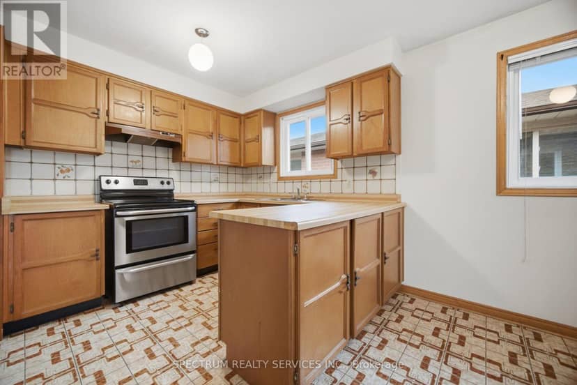 103 John Lindsay Court — photo 17 of 40