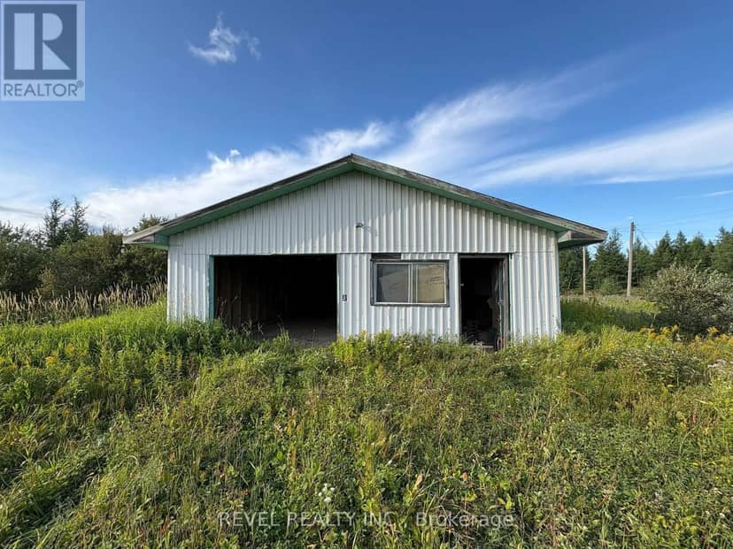 (Moonbeam) - 341 Highway 11 Highway W — photo 10 of 10