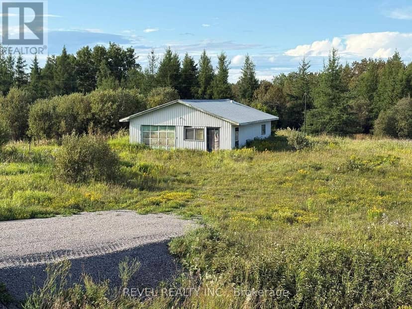(Moonbeam) - 341 Highway 11 Highway W — photo 3 of 10