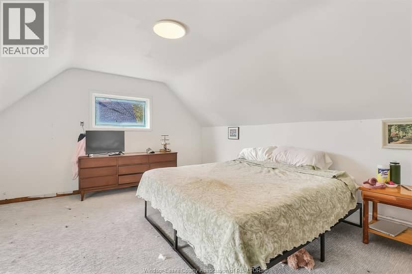 69 Irwin — photo 17 of 21