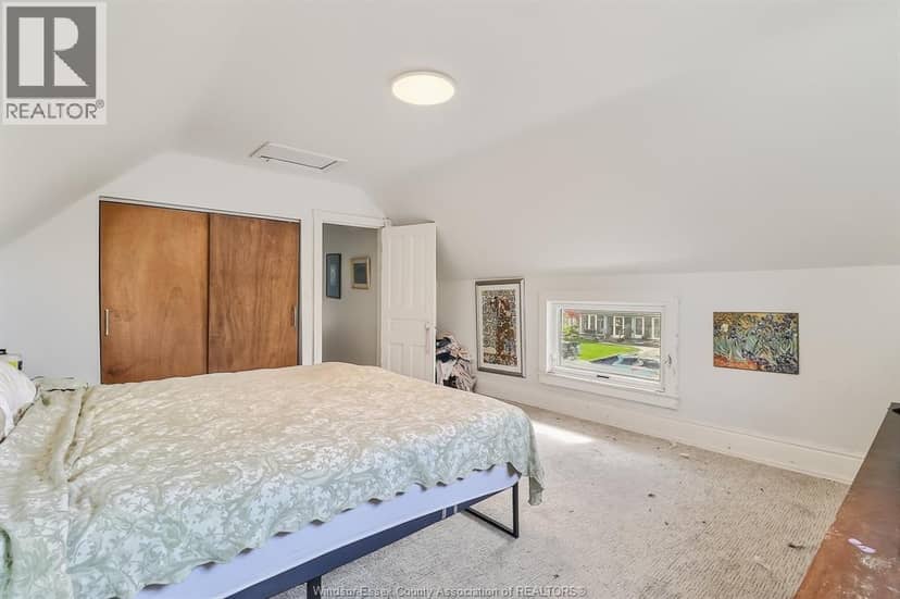 69 Irwin — photo 18 of 21