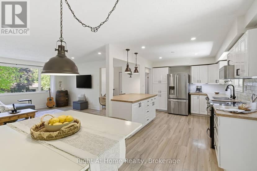 21 Nonquon Drive — photo 11 of 40
