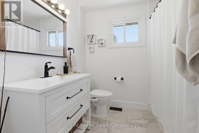 21 Nonquon Drive — photo 26 of 40