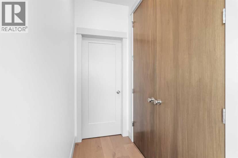 5032 48 Street — photo 28 of 40