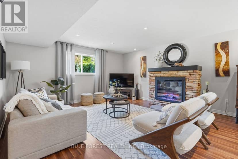 241 Oldham Street — photo 32 of 40